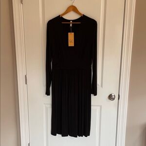 GC Classic Black Long Sleeve Dress